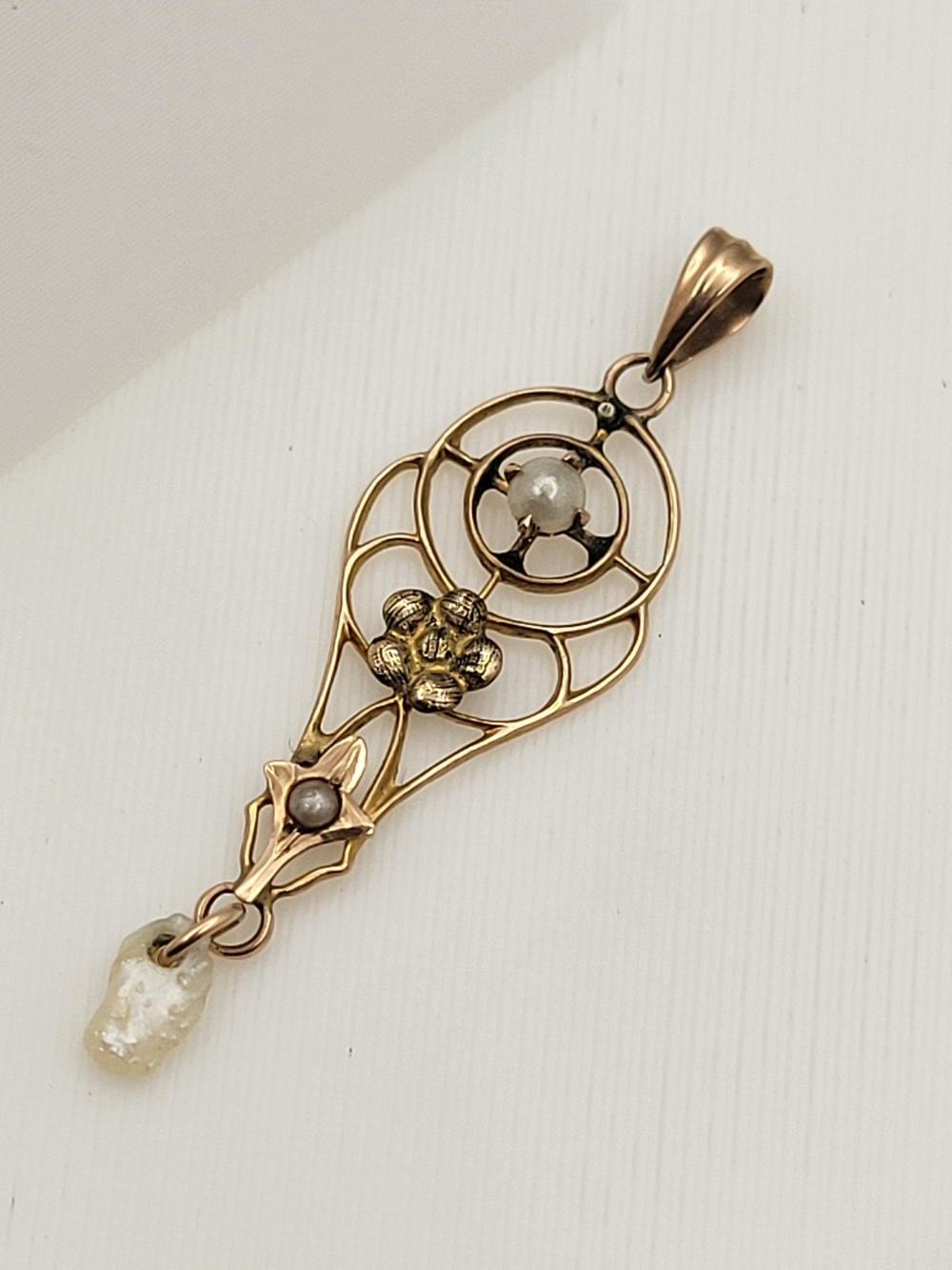 Antique Edwardian 10K Gold Lavalier Pendant with Seed and Baroque Drop Pearls